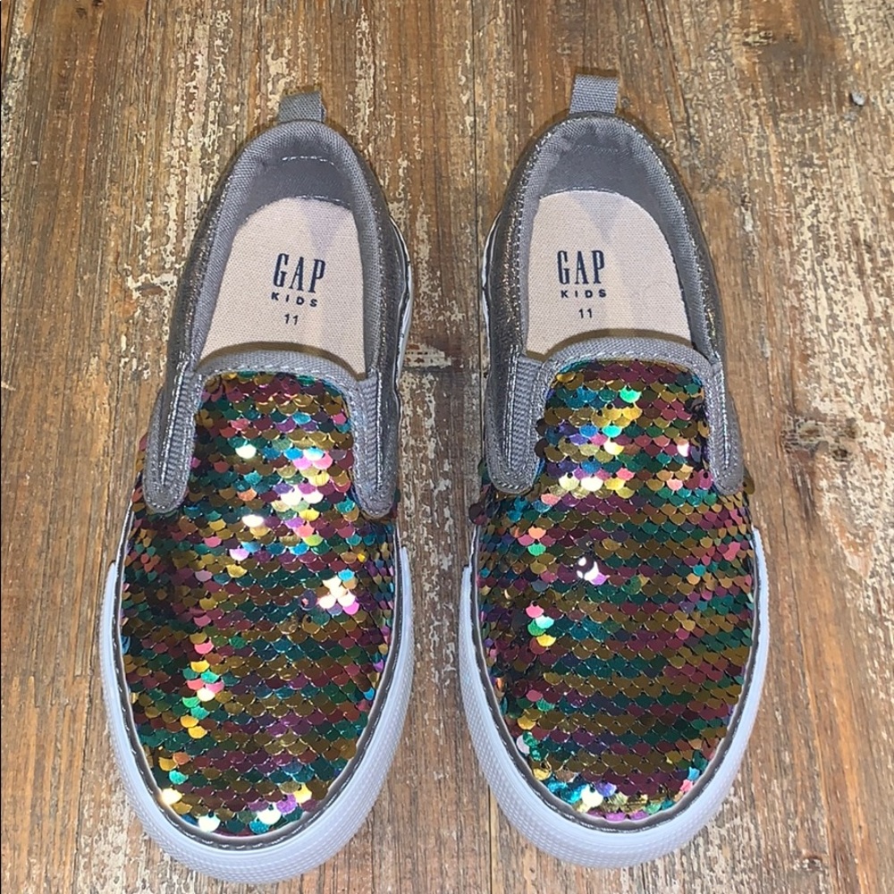 Girls slip on glitter sneakers